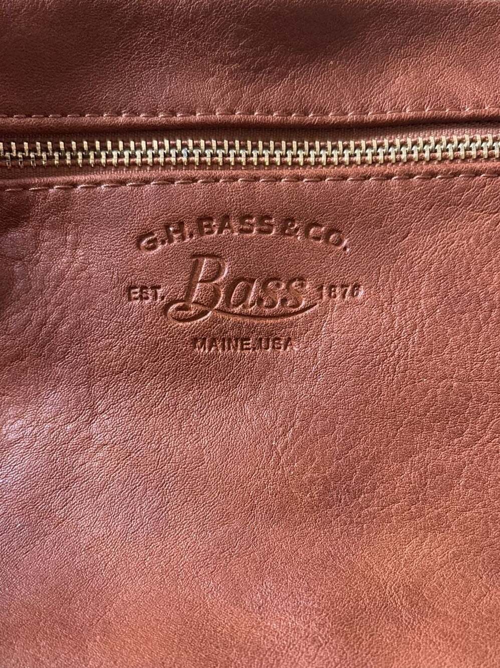 G.H. Bass & Co. Black Leather Tote Bag with Brown Interior - Picture 2 of 8